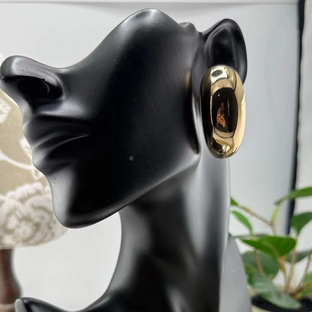 Gold Chunky Crescent Hoop Earrings – Statement Jewelry - Picture 3 of 8